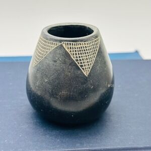 Vintage Black Clay Seed Bowl Vase Etched Geometric Triangle Pattern African Art